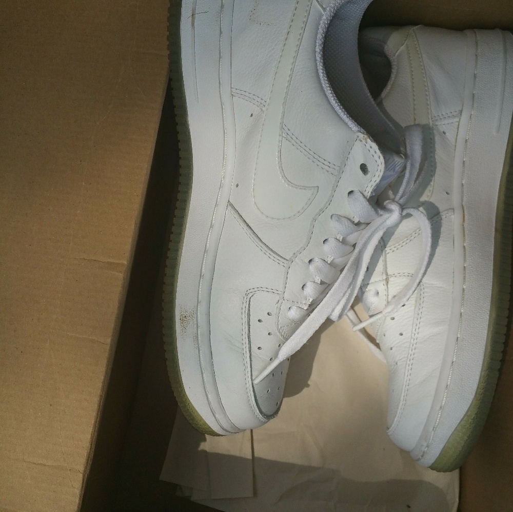 shoes - Picture 8 of 8